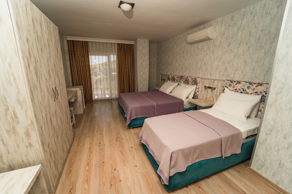 Triple Room photo 3