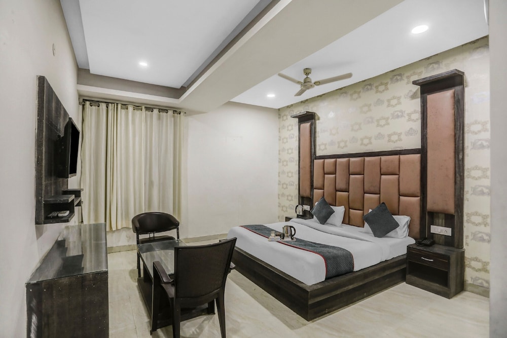 Deluxe Double Or Twin Room photo 3