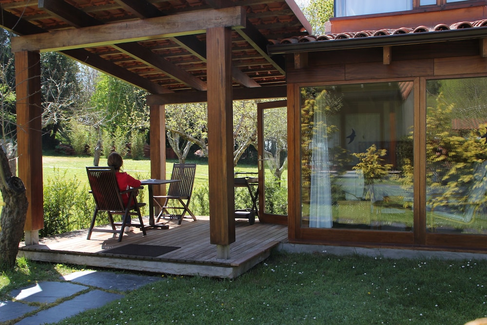 Bungalow (2 Adults) - Photo 6