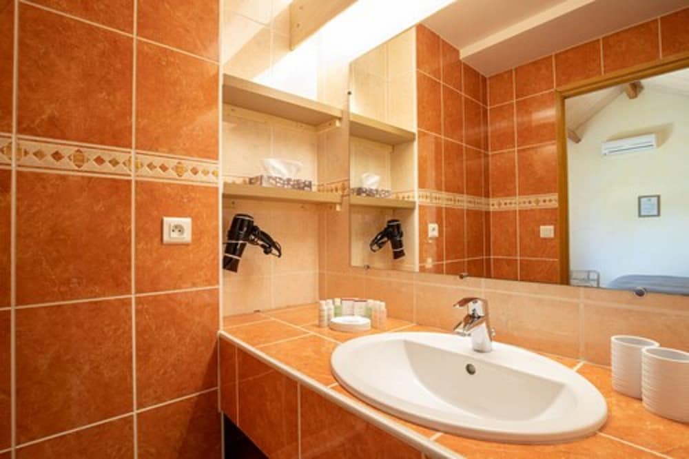 Deluxe Double Room (Beaune) photo 2