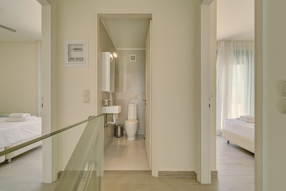 Ouzo Panoramic Houses 2, with private pool, Foto 20