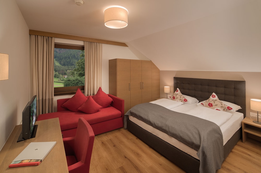Basic Double Room photo 1