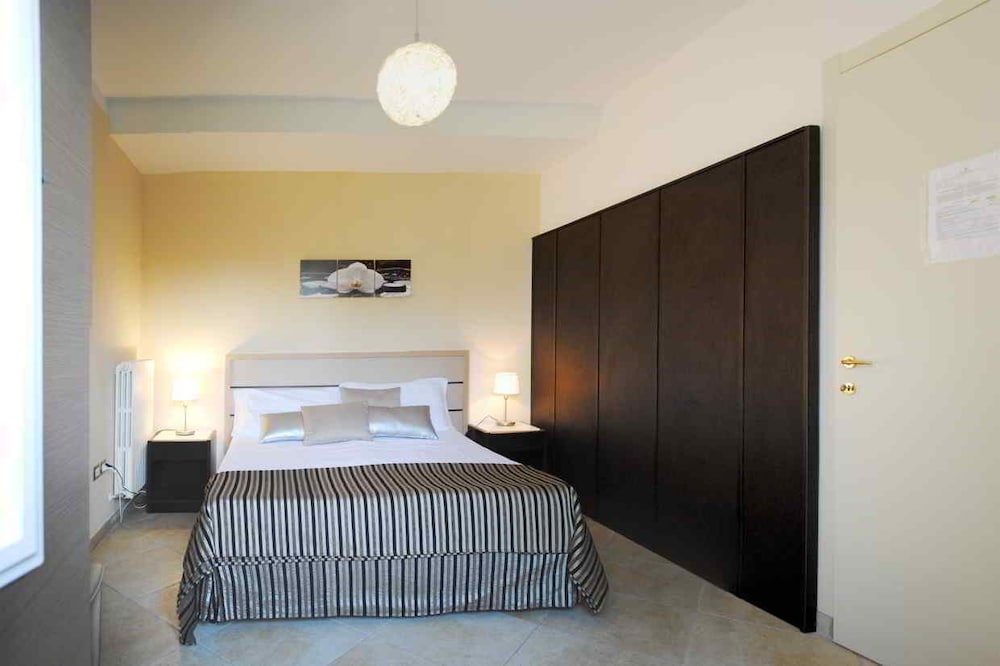 Villa, 5 Bedrooms, Smoking, Private Pool