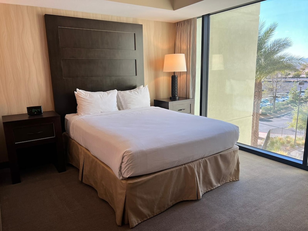 Available room