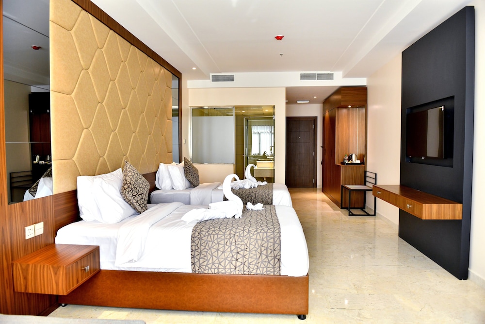 Standard Room, 2 Twin Beds, Non Smoking (Aircondition) - Photo 1