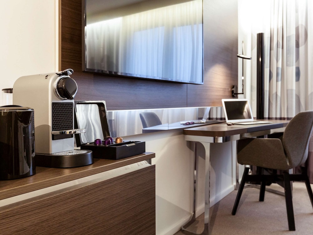 Executive Room, 1 Double Bed with Sofa bed photo 3