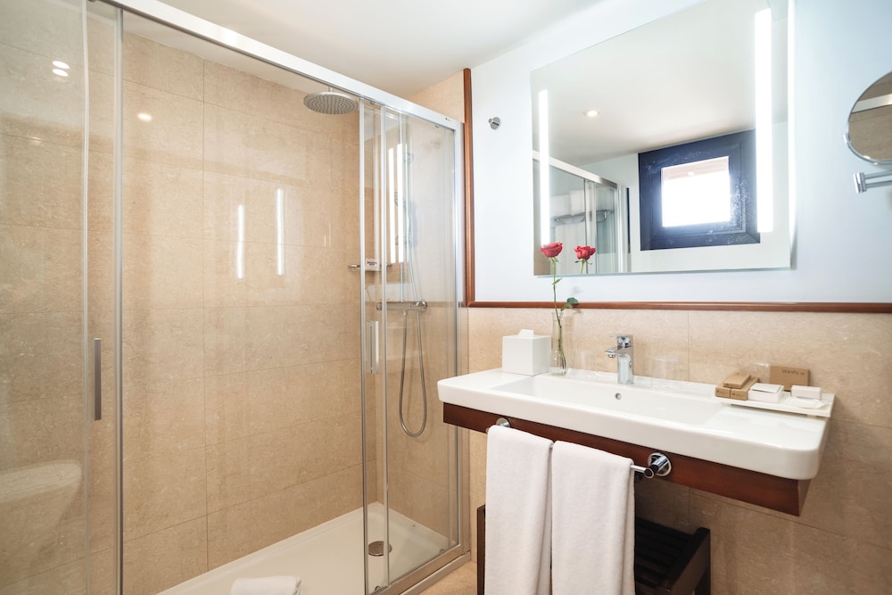 Junior Suite, Terrace, Sea View (Preferred Club) - Photo 8