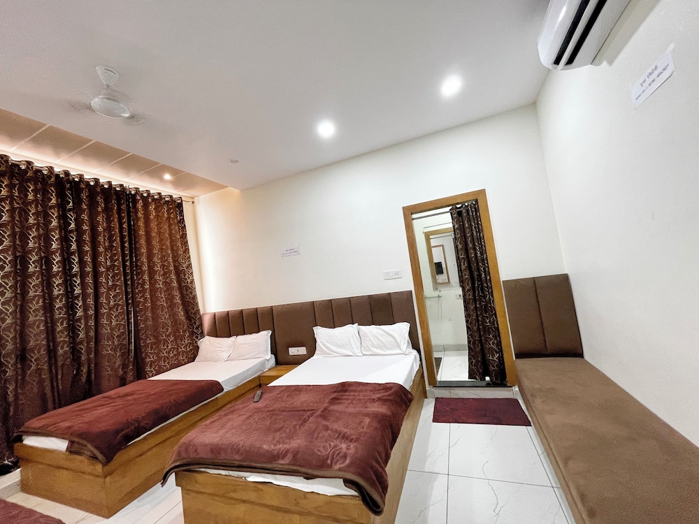 Deluxe Quadruple Room photo 3