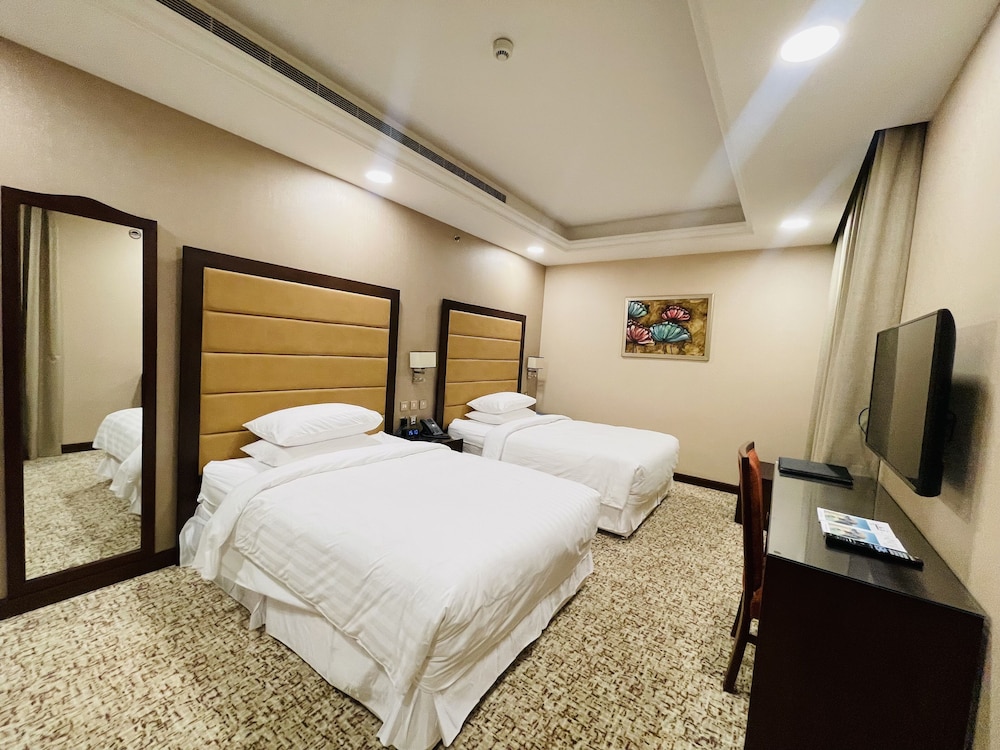 Deluxe Double or Twin Room, 2 Twin Beds - Photo 1