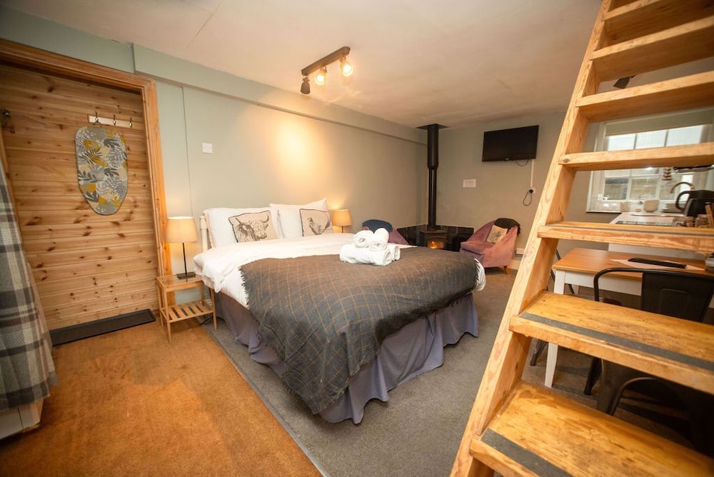 Chalet (High Paradise Farm) photo 3