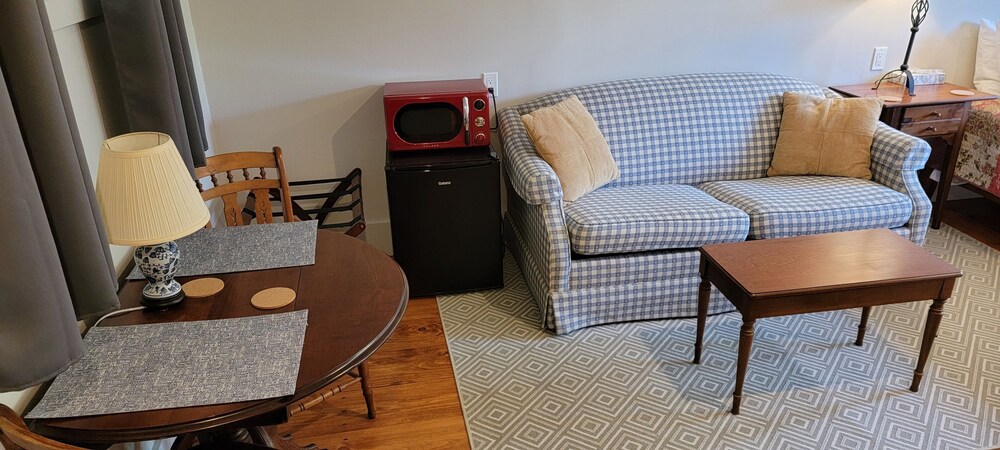 Standard Queen Room photo 2
