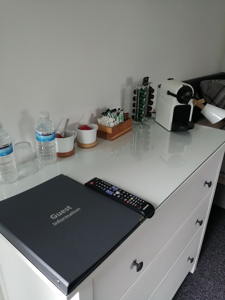 Double Room (No 1) photo 2