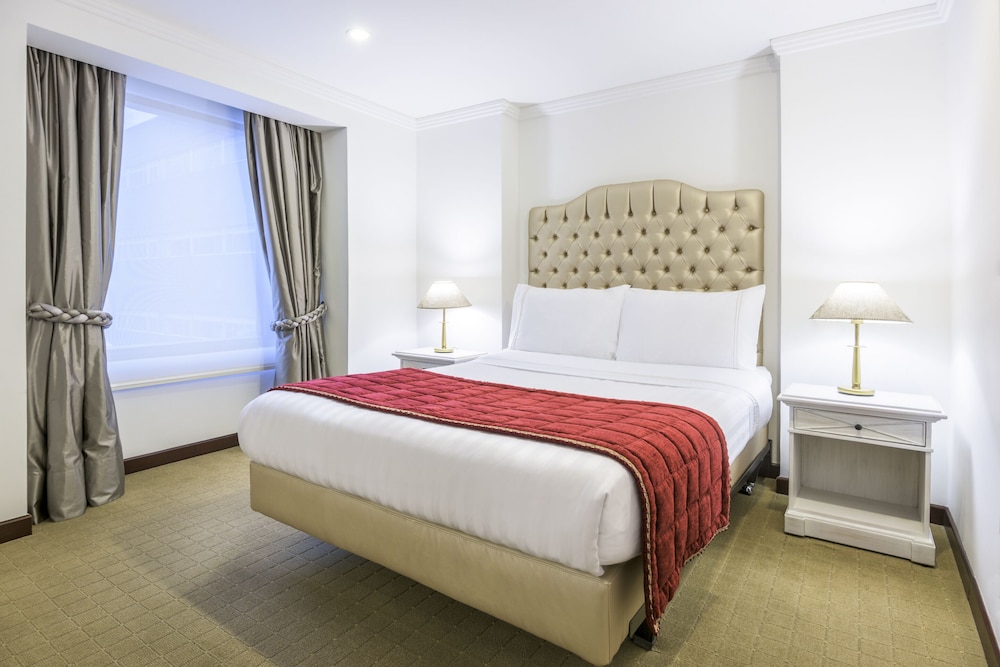 Standard Room, 1 Queen Bed - Photo 3