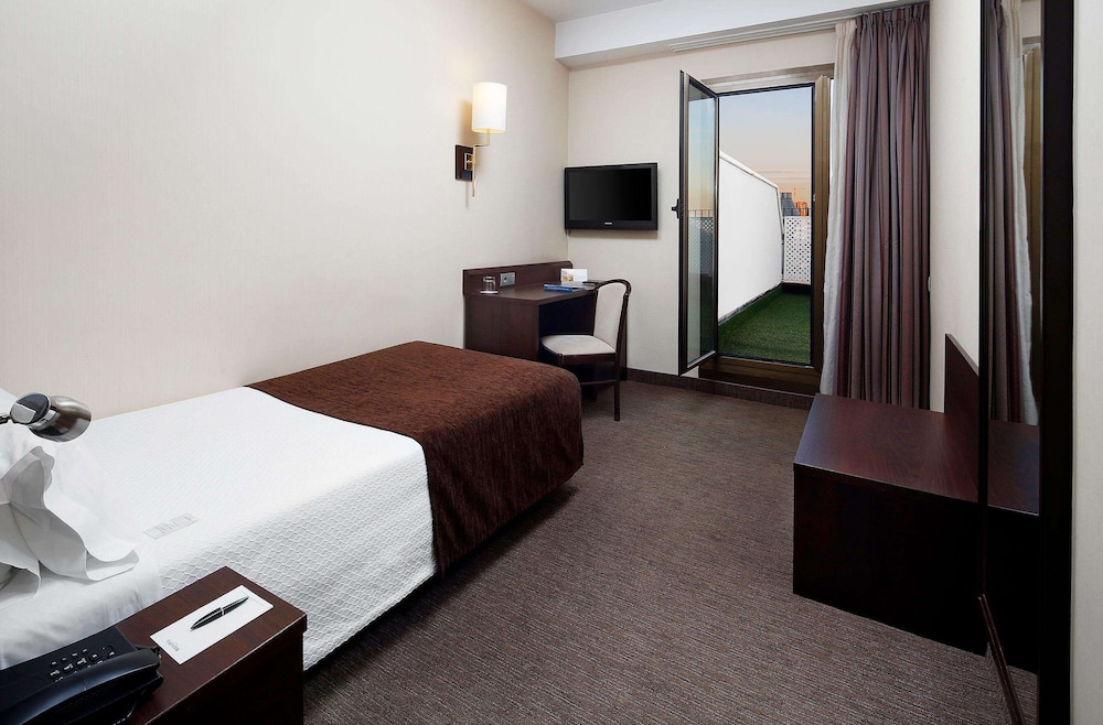 Double Room Single Use