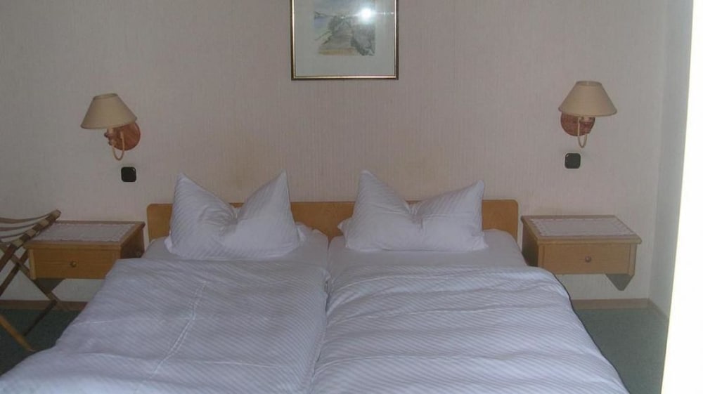 Single Room photo 1