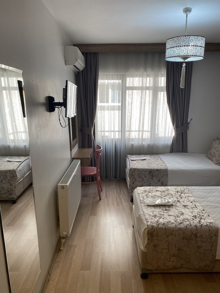 Single Room photo 1