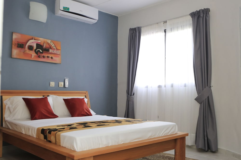 Classic Villa, 3 Bedrooms, Private Bathroom, Courtyard View photo 2