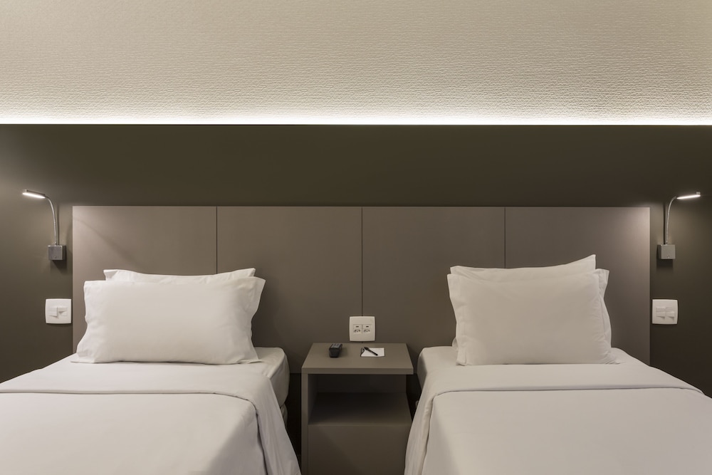 Luxury Twin Room, 2 Twin Beds - Photo 3
