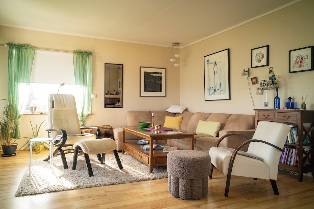 Apartment photo 1