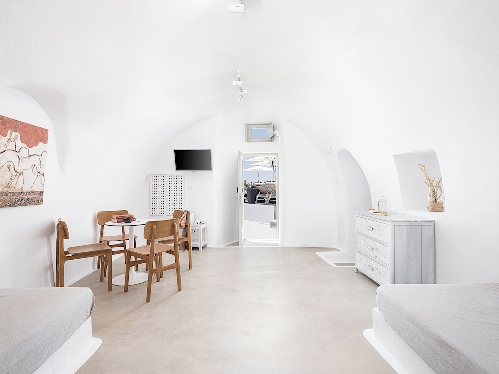 Suite (Caldera View) - Photo 1