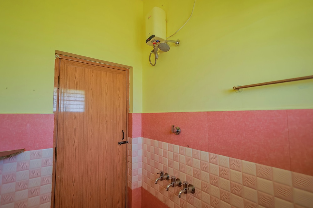 Family Studio Suite - Photo 14