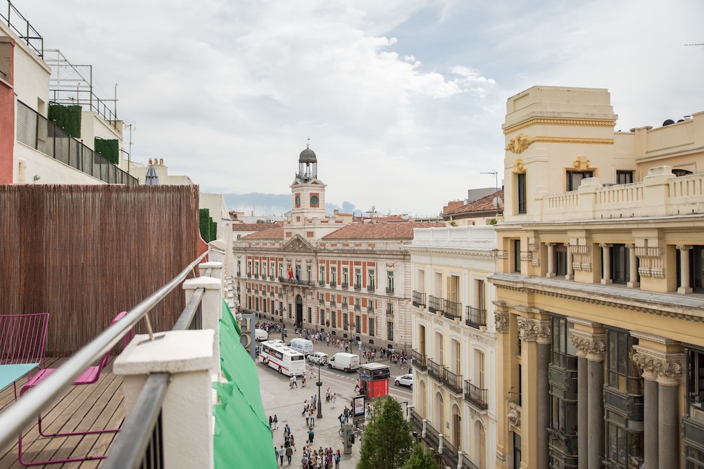 Superior Room, Terrace (Puerta del Sol View) - Photo 8