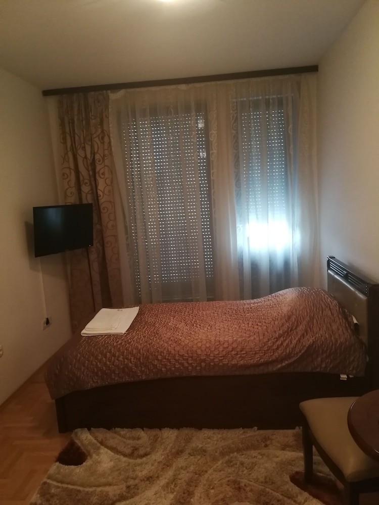 Comfort Single Room