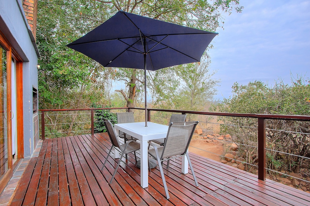 Family Residence Villa - Photo 7