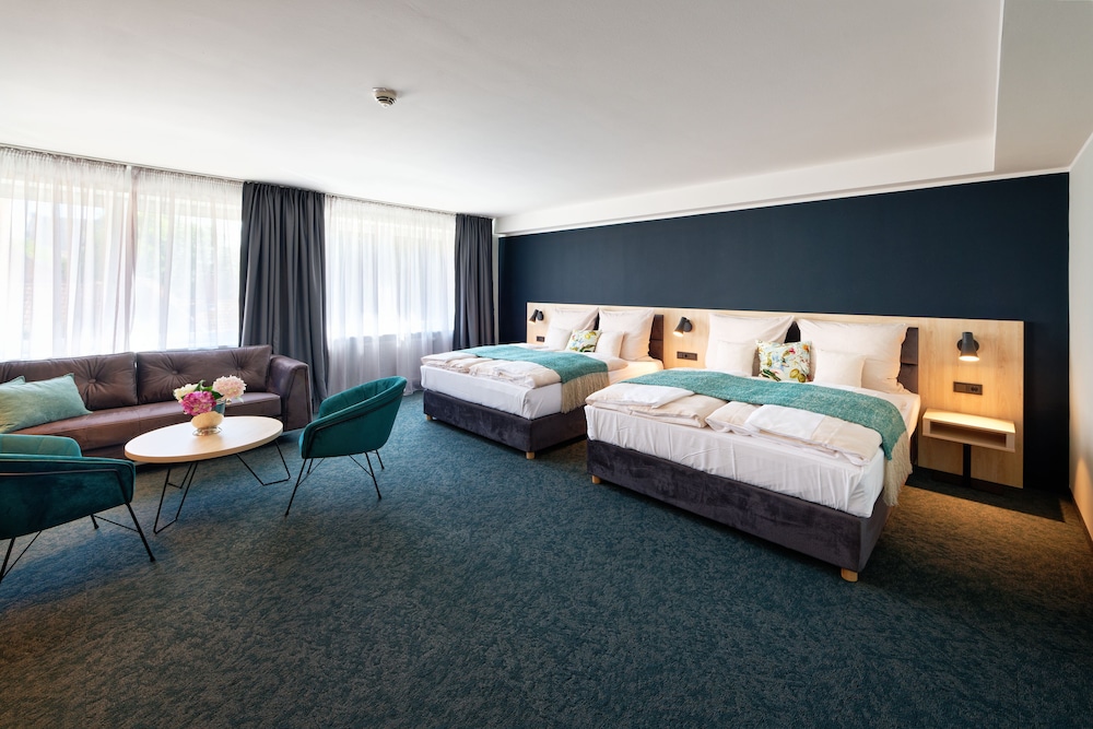 Family Quadruple Room