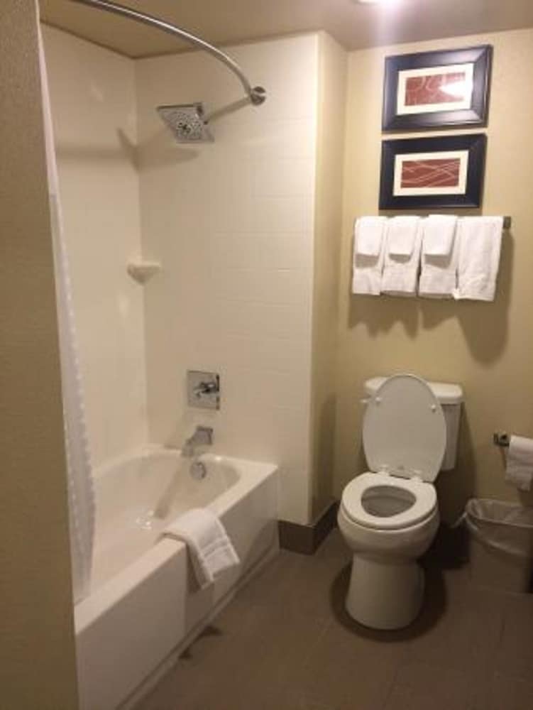 Suite, 2 Double Beds, Accessible, Non Smoking photo 2