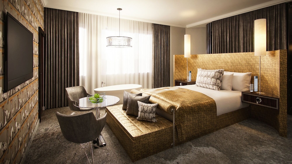 Elizabeth Suite photo 3