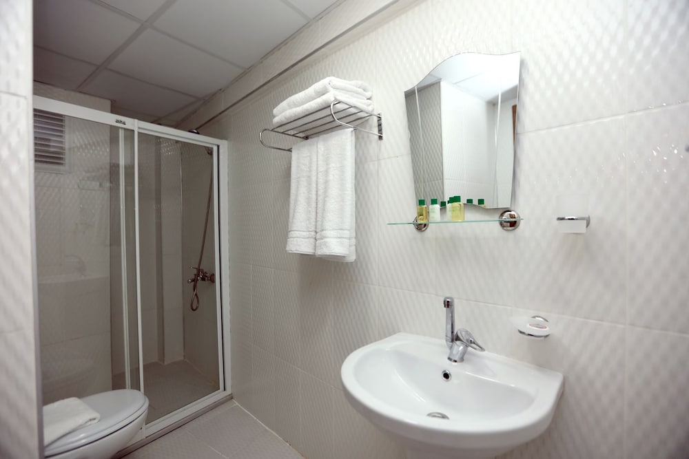 Standard Twin Room photo 3