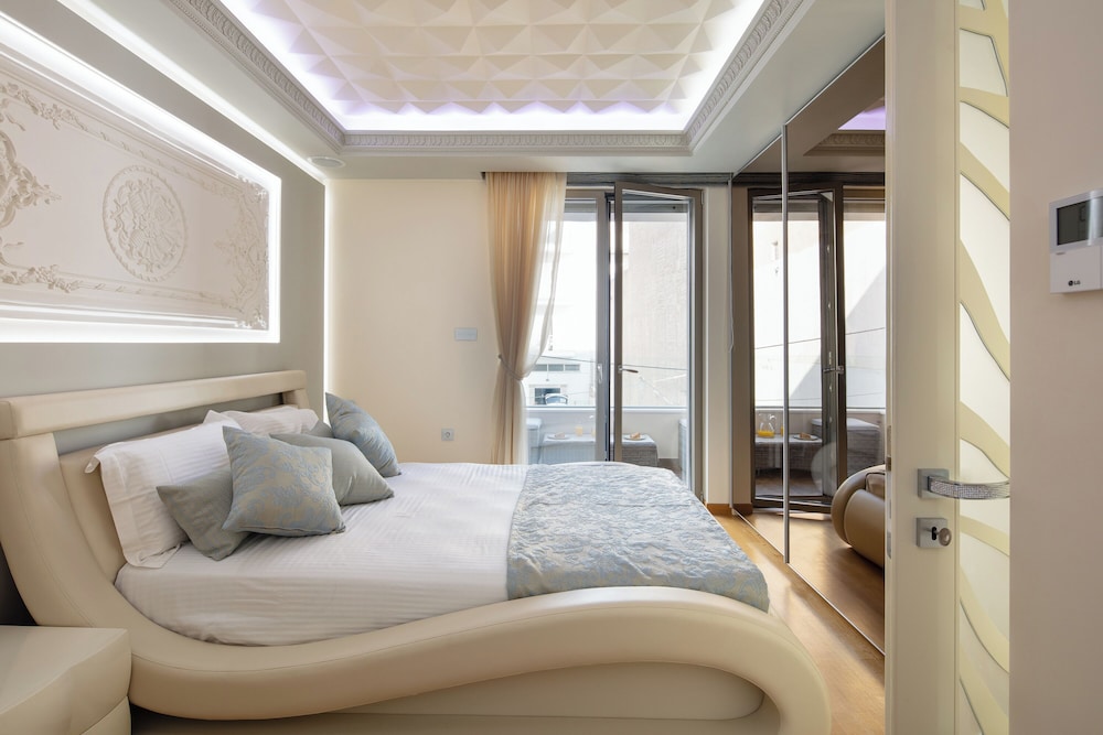 De President Suite