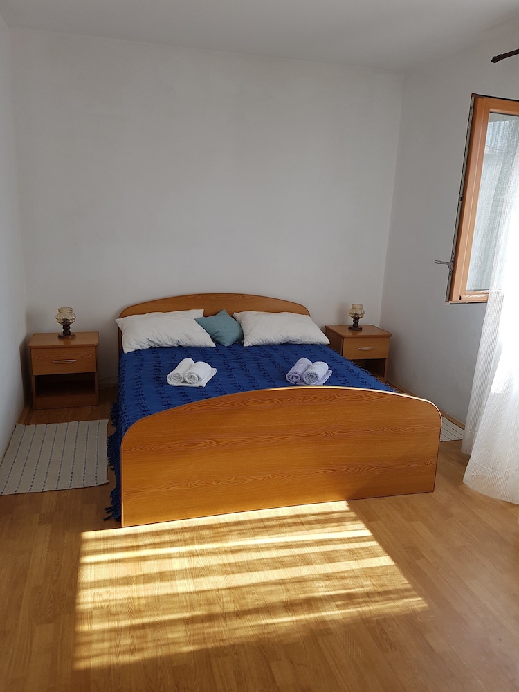 Apartment (A1) photo 1