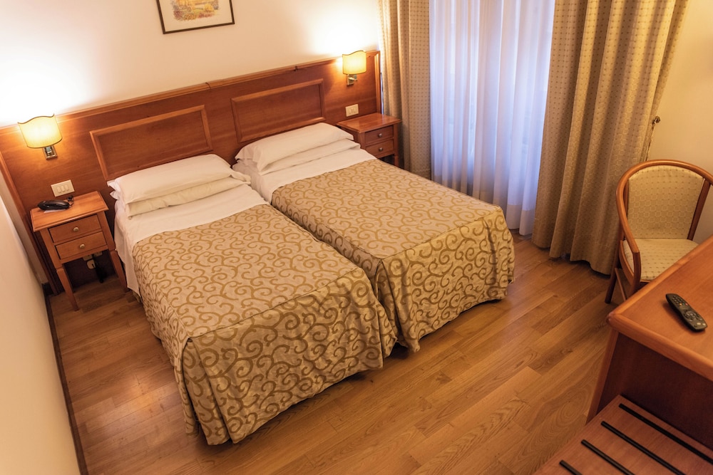 Basic Room - Photo 4