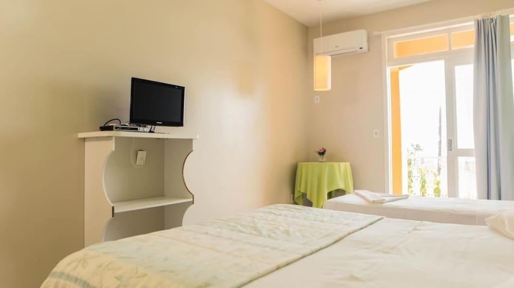 Standard Double or Twin Room photo 3