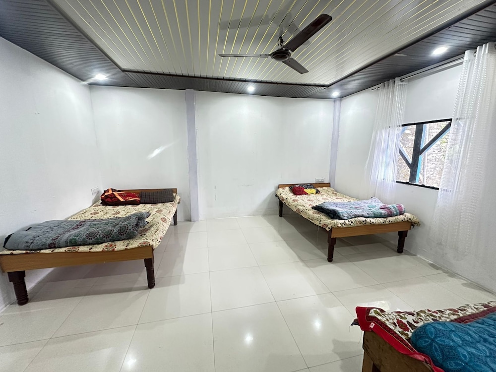 Family Triple Room, Balcony, Mountain View photo 2