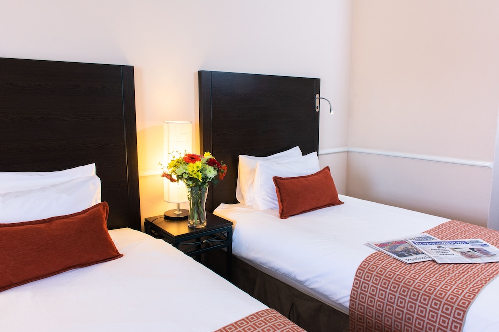 Standard Room, 2 Twin Beds - Photo 3