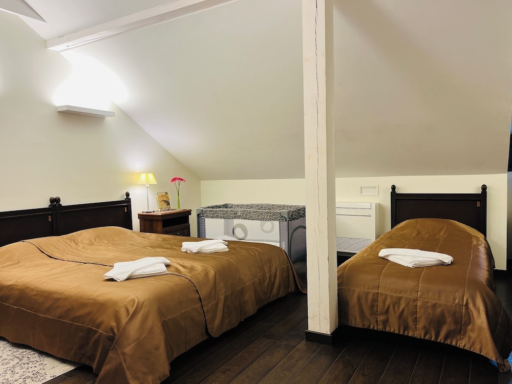 Standard Triple Room, 3 Twin Beds, Non Smoking