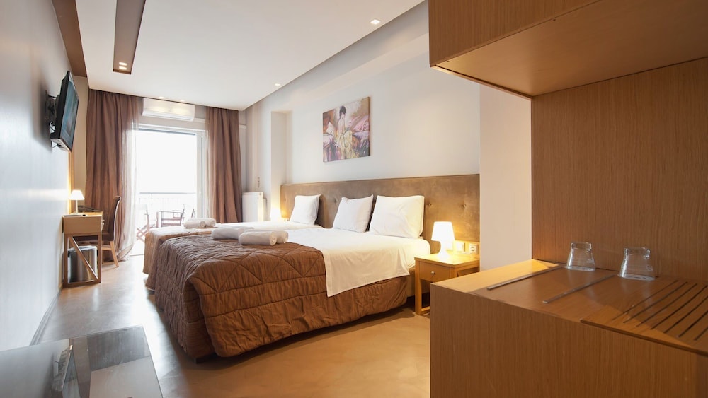 Standard Triple Room, Sea View