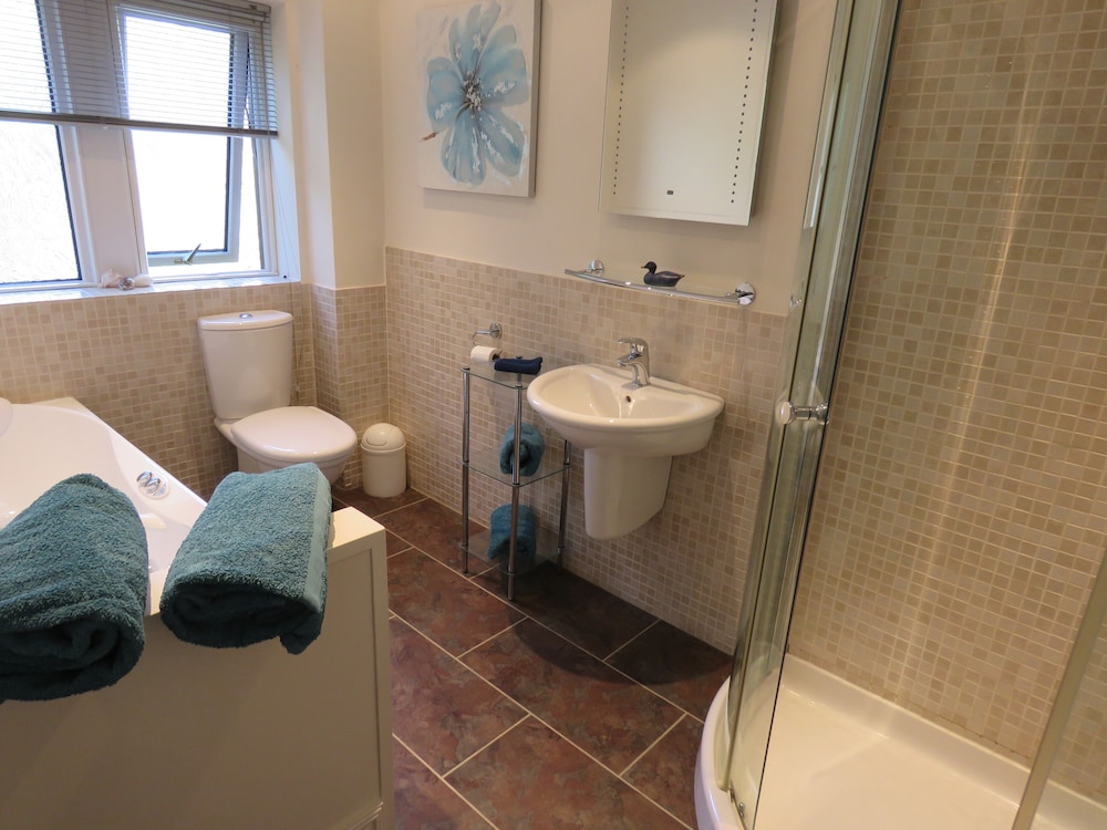 Superior Double Room, Ensuite (Room 1) - Photo 3