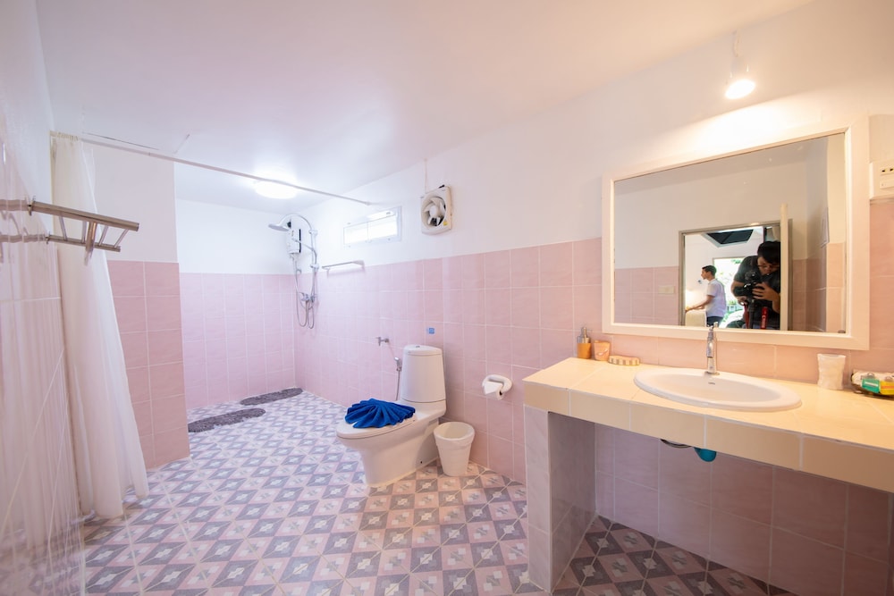 Beachfront Bungalow - Photo 19