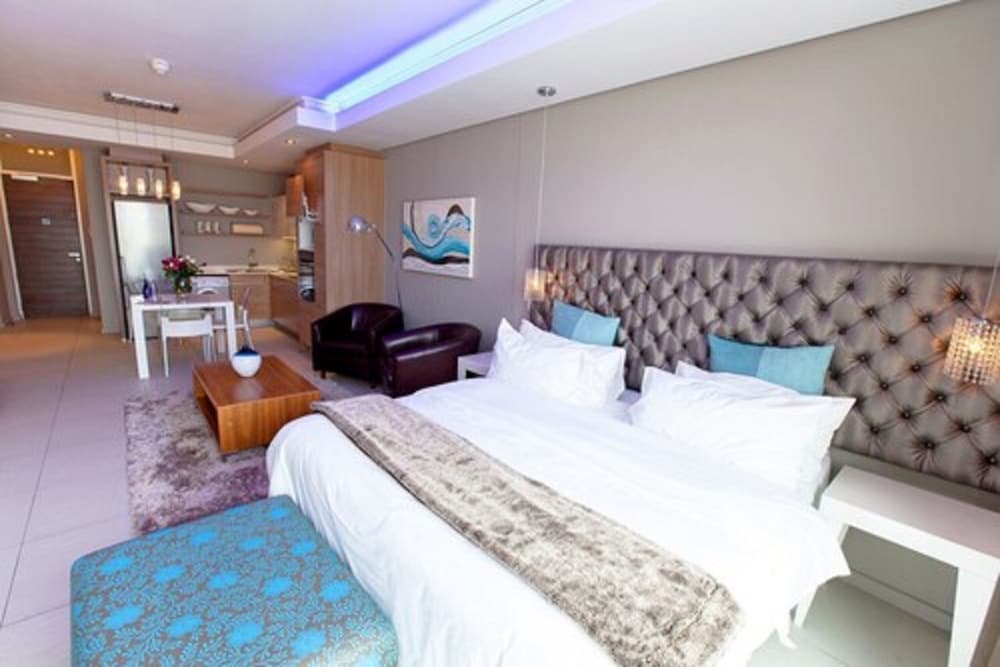 Luxury Studio Apartment (18) - Photo 15
