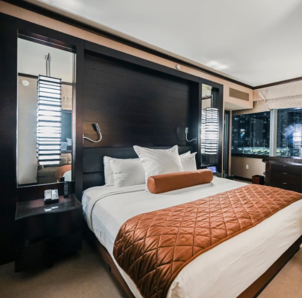 One Bedroom - City Center View