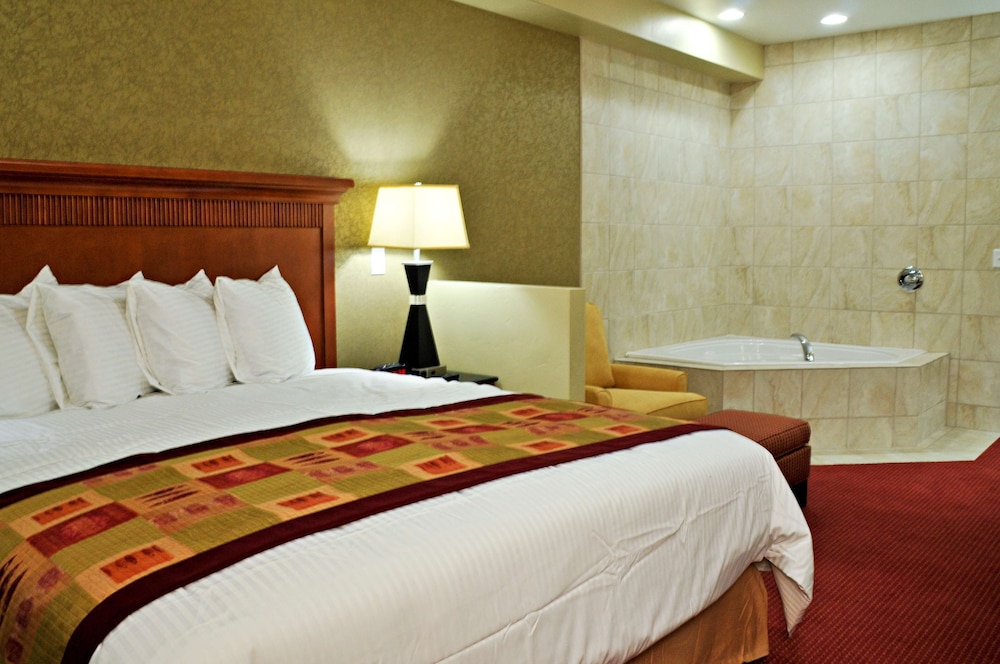 Suite, 1 King Bed, Non Smoking, Jetted Tub