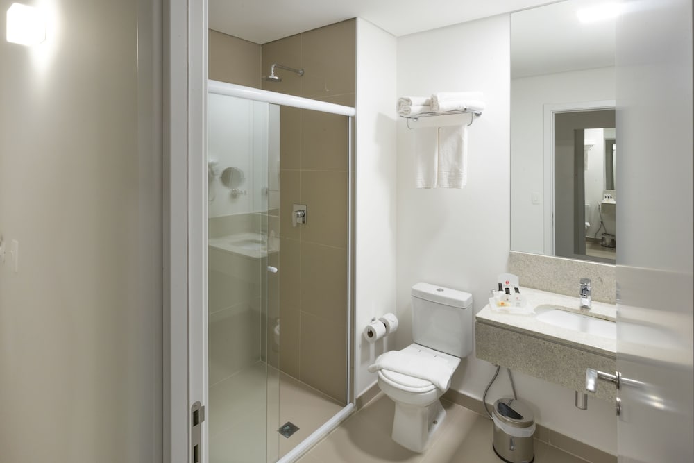 Luxury Double Room, 1 King Bed photo 3