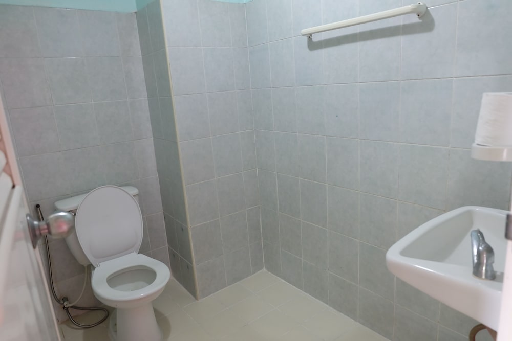 Deluxe Double Room - Photo 12