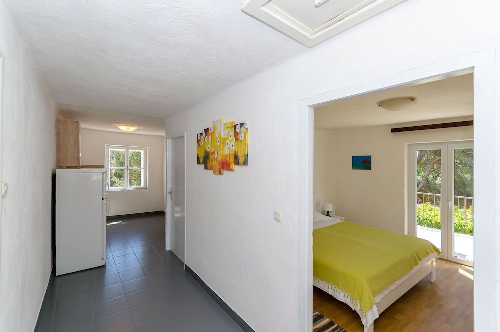 Apartment (A2) photo 1