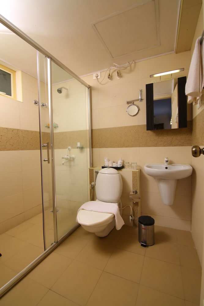 Superior Apartment, 1 Bedroom, Non Smoking, Refrigerator photo 3