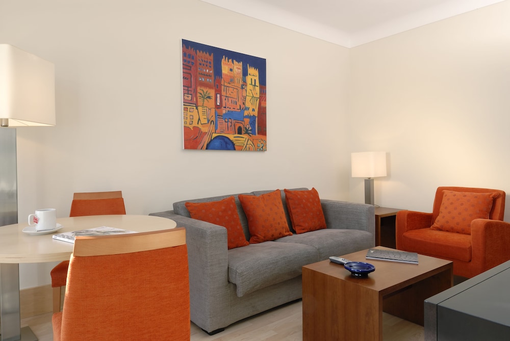 Apartment, 1 Bedroom, Balcony photo 3